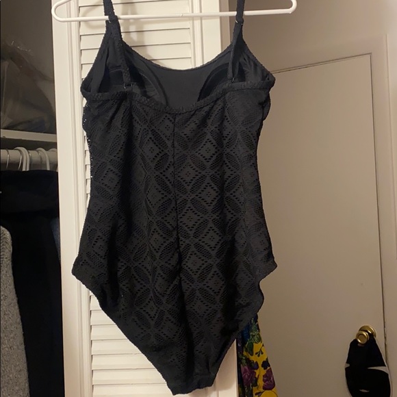 Catalina One piece Swimsuit - Picture 2 of 3